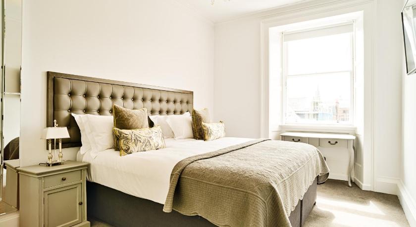 Image of Two Bedroom Apartment 7