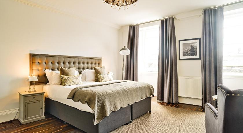 Image of Two Bedroom Apartment 4
