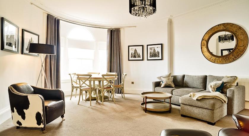 Image of Two Bedroom Apartment 6