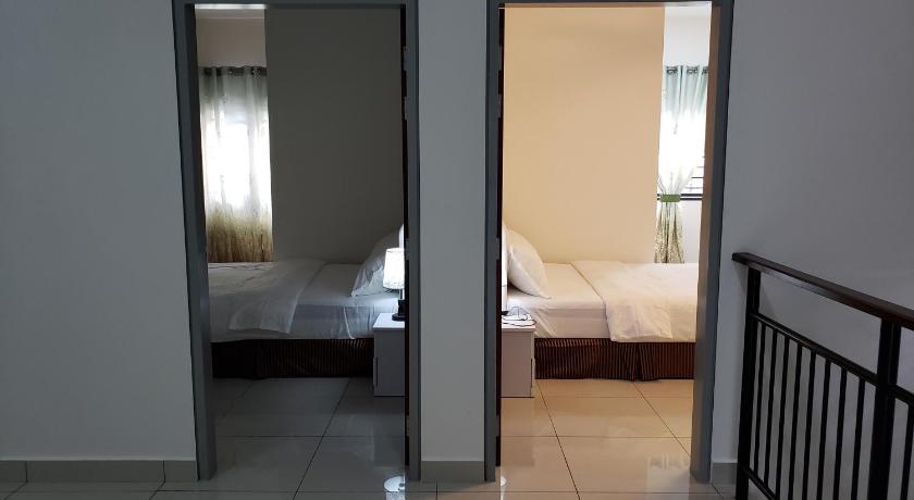 SR Home-stay @ KLIA photo