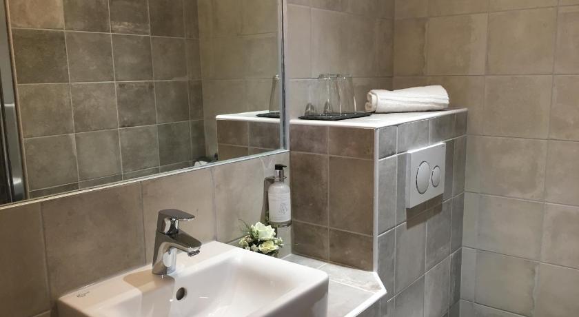 Image of Standard Double Room 6