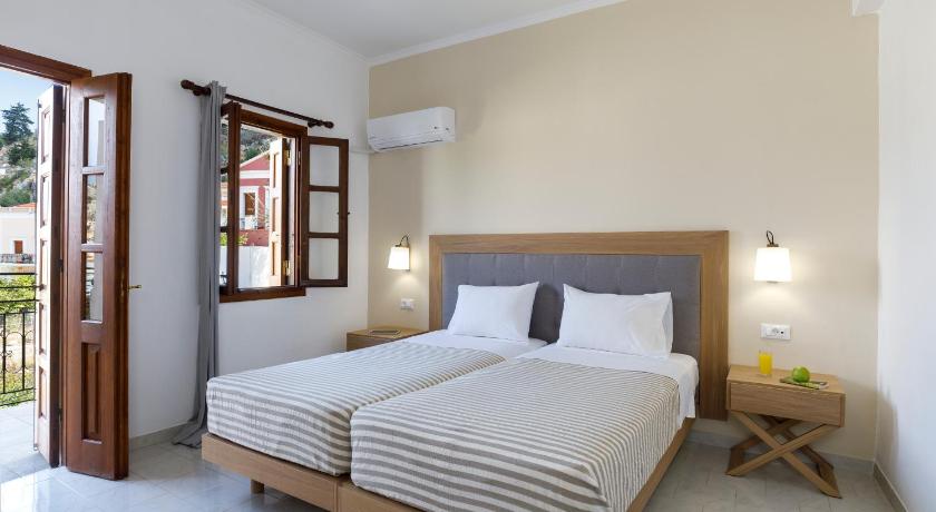Opera House Hotel photo