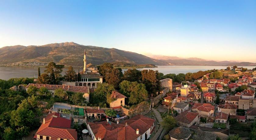 KAMARES Historic Boutique Hotel & Spa photo