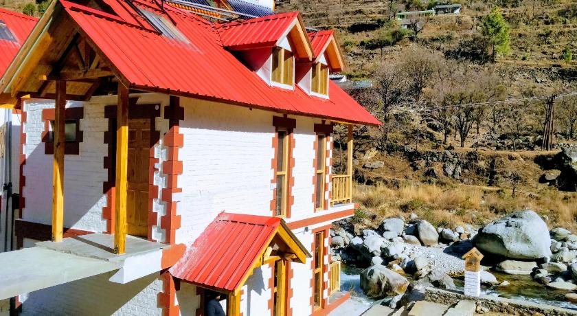 Offbeat Abodes - Tirthan Valley