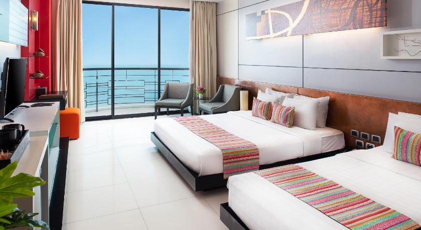Image of Superior Sea View 0