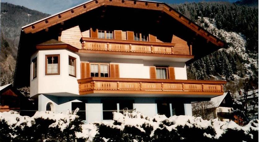 Apartmenthaus Lenz — Hotel in Obervellach
