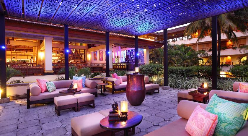 Lobby, Nusa Dua Beach Hotel and Spa in Bali