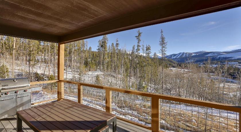 Luxury Chalet #106 With Hot Tub & Great Views - 500 Dollars Of FREE Activities & Equipment Rentals D photo
