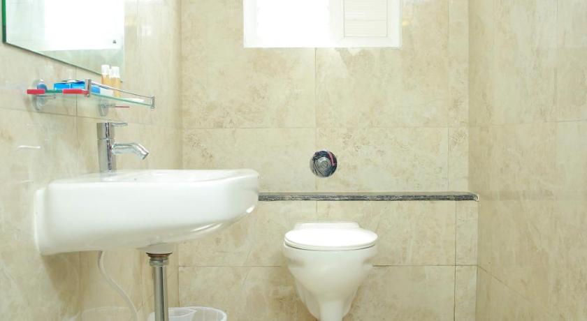 Hotel Ramyas photo