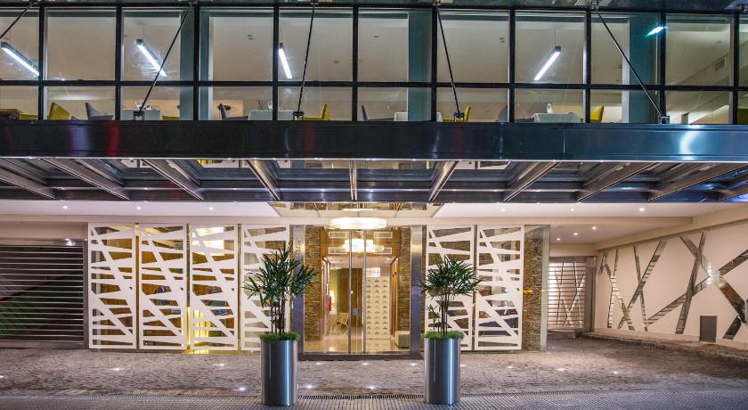 Howard Johnson Plaza Buenos Aires photo