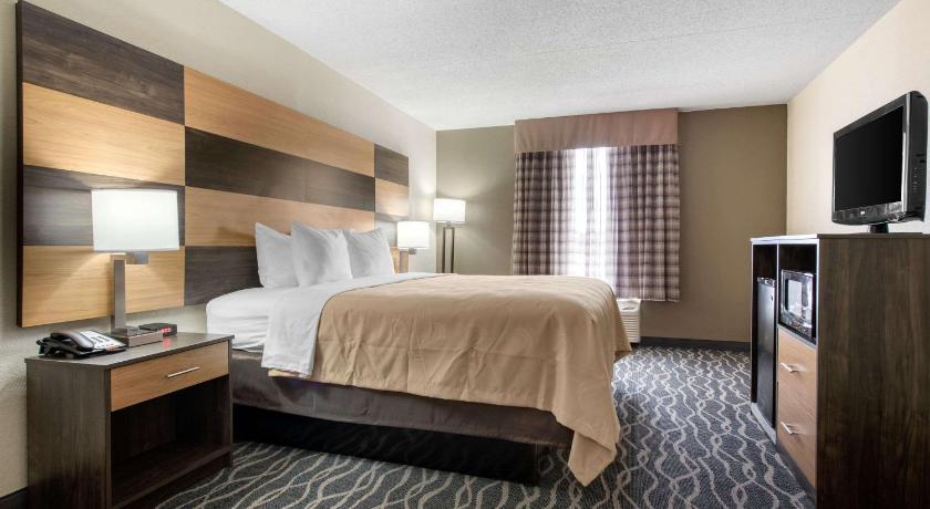 Quality Inn & Suites Lafayette I-65