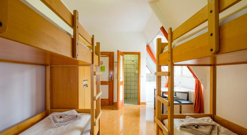Hostel Egmond vlak bij het strand boek nu! Stayokay