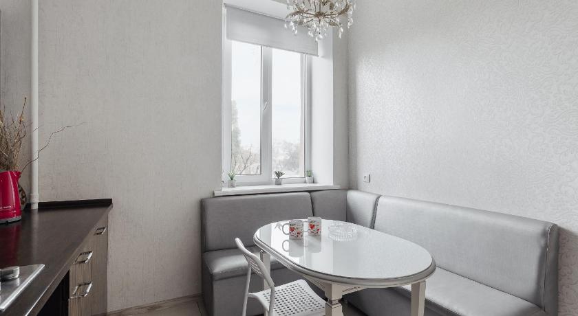 2 Bedroom on Deribasovskaya Str. photo