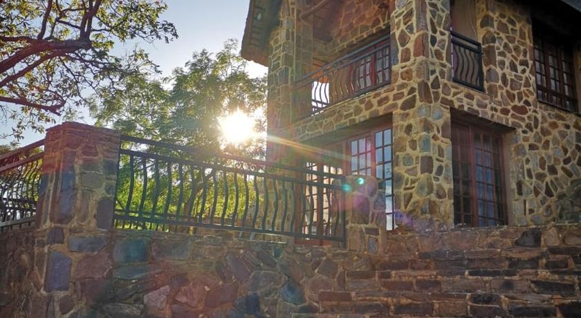 Sable Hiking &amp; Accommodation — Hotel in Magaliesburg
