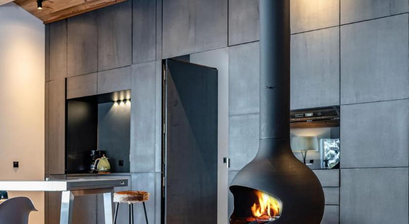 Image of Deluxe Penthouse with Balcony and Panoramic View 15