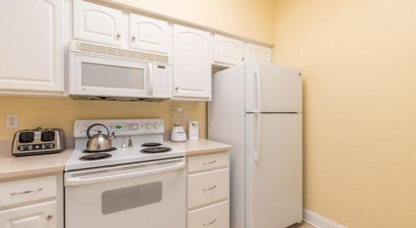 Image of Three-Bedroom Apartment - East 15