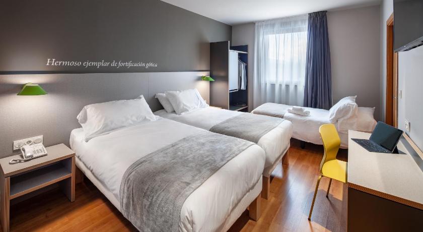 ibis Styles Pamplona Noain