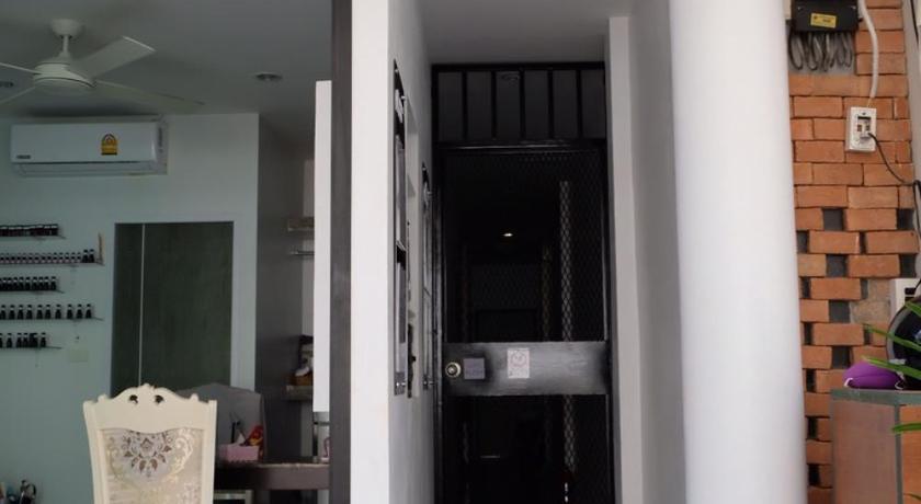 Minimal House Patong - image 7