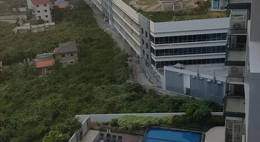 Mactan Newtown Condo with Garden and Ocean View photo
