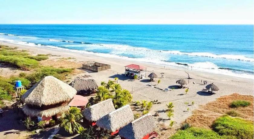 Surfing Turtle Lodge photo