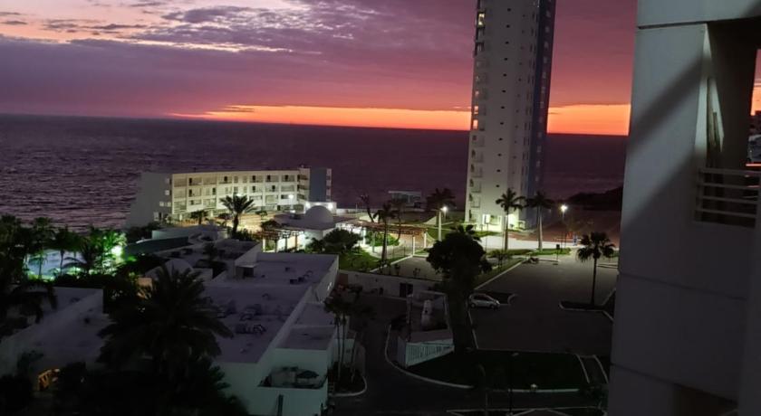 Ocean Club Playas — Hotel in Playas Villamil