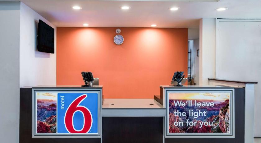 Motel 6-Irving, TX - Irving DFW Airport East