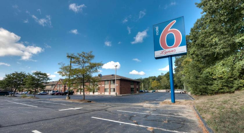 Motel 6-Branford, CT - New Haven