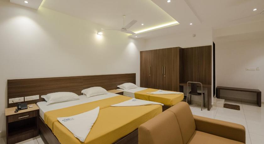 Hotel Karuna Residency