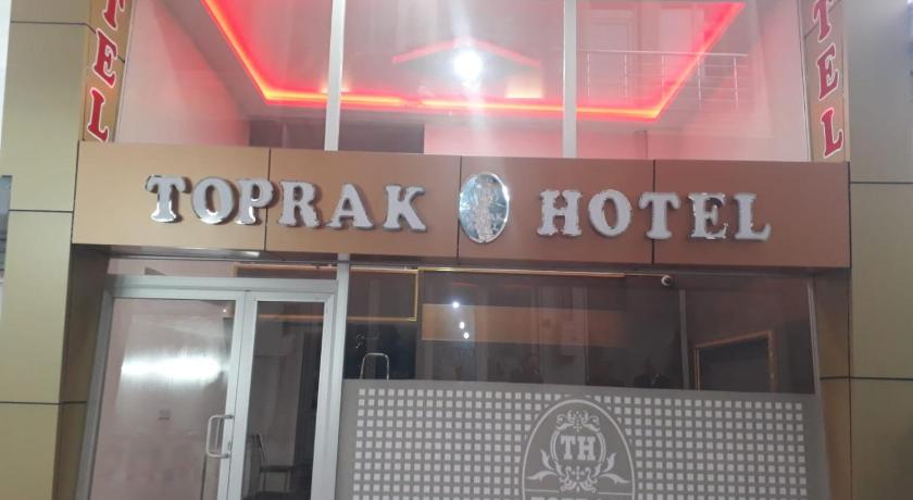 Toprak Hotel