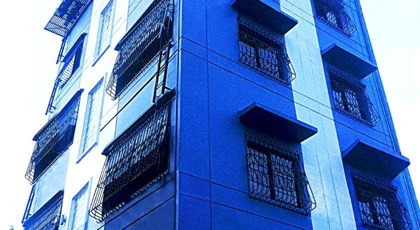 Las Pinas Serviced Apartment — Hotel in Manila
