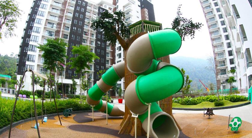 WARM & COZY HOME @ MIDHILLS  GENTING - image 7
