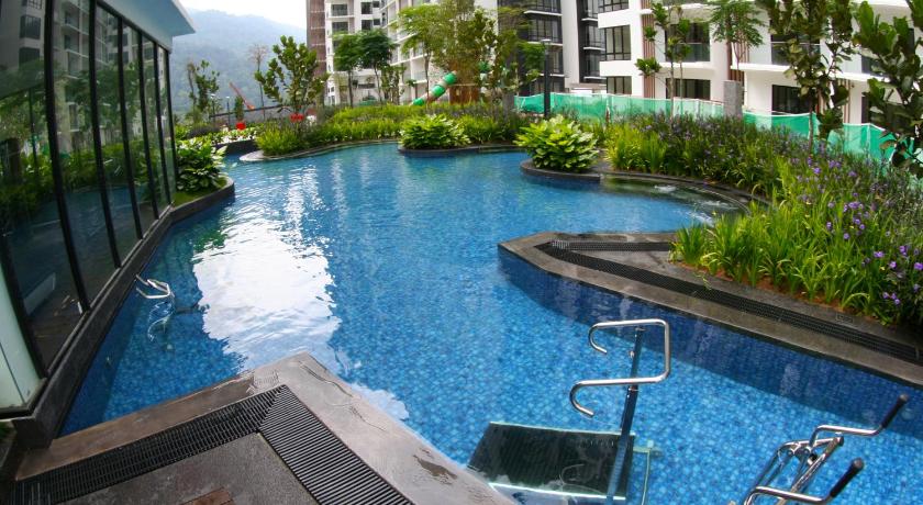 WARM & COZY HOME @ MIDHILLS  GENTING - image 9