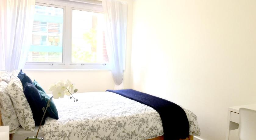 Awesome W1 2 Bed W Wifi Near Oxford St Apartment London
