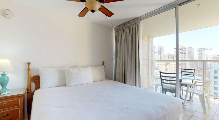 Island Colony Suites photo