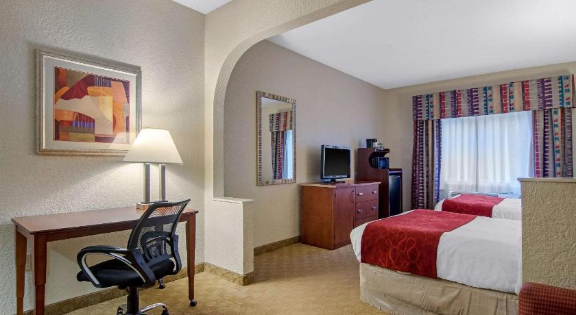 Clarion Suites Gwinnett Place