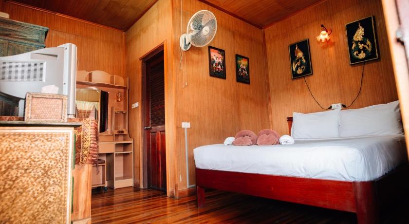 北碧 Noble Night Guesthouse 2星级 酒店 餐厅