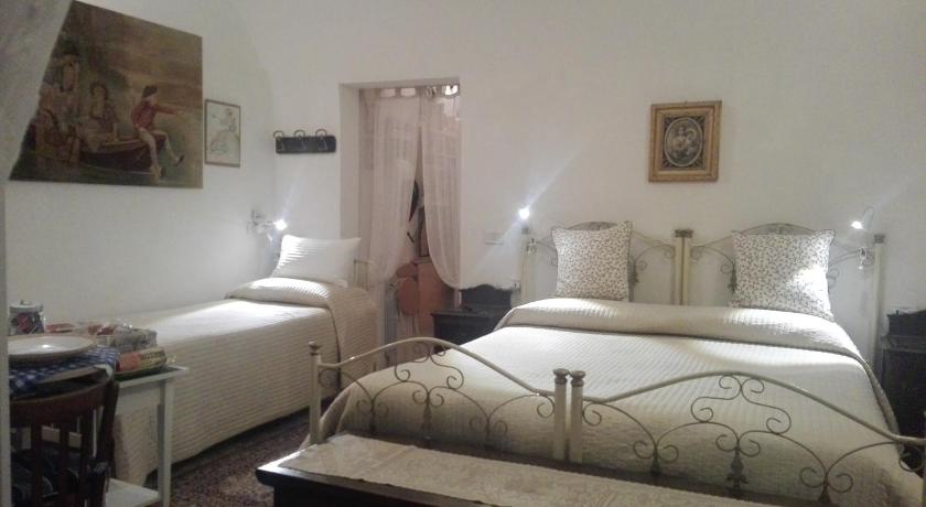Image of Triple Room 9