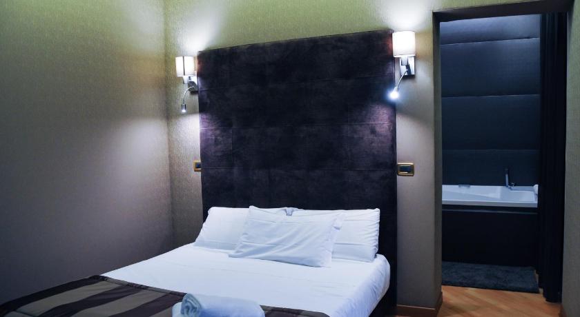 ローマ Hotel Regina Margherita 3つ星 ホテル 客室