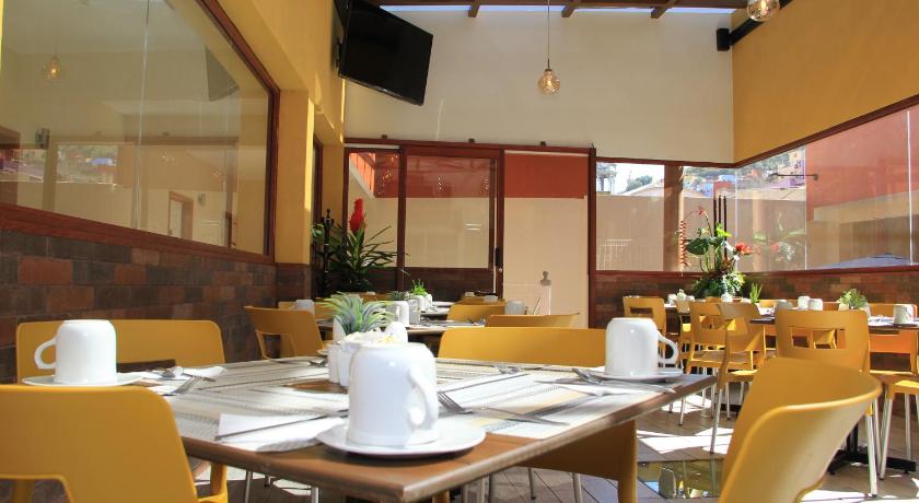 Hotel Santa Rita - image 6