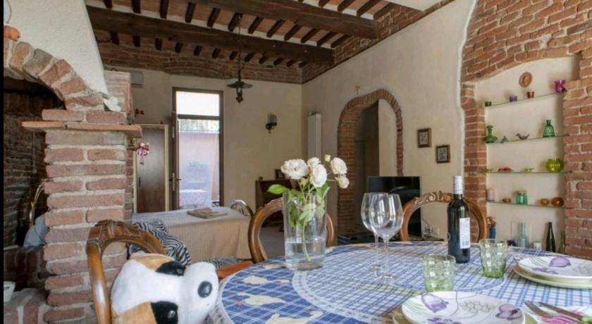 Taverna rustica in Toscana