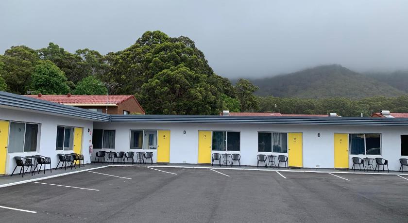 Mariner Motel photo