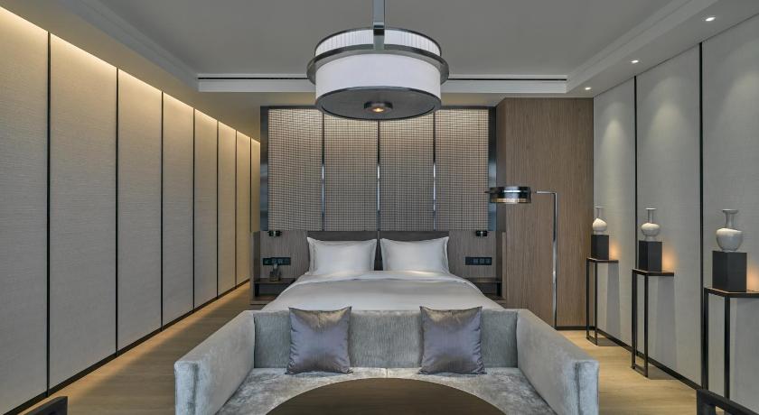Image of Grand King Room 0