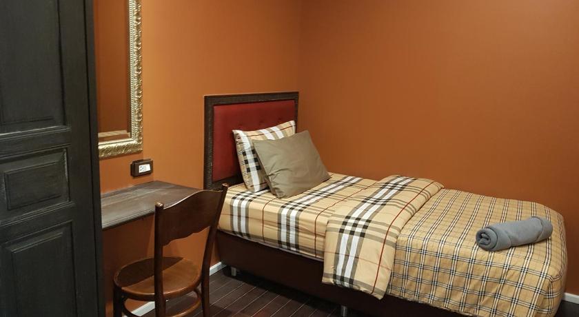Image of Two-Bedroom Apartment 15
