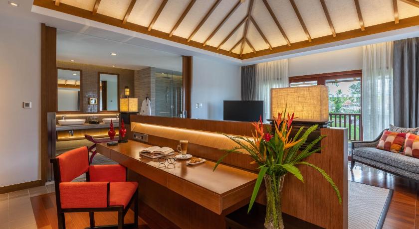 Image of Premium Deluxe Room, 2 Single Size Beds 1