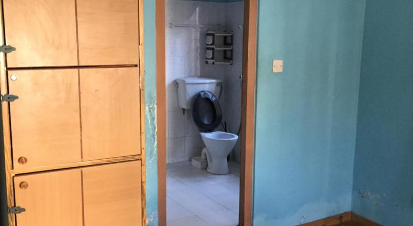 Image of Deluxe Double Room with Shower 1