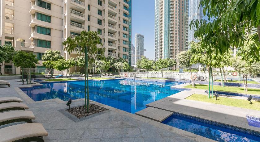 The Tranquil Spot Burj Khalifa View High Floor 2BR photo