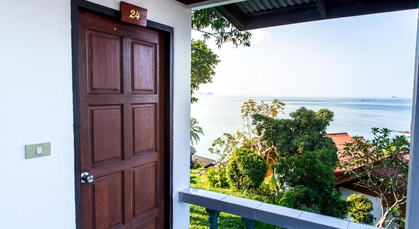 Image of Pool Side Bungalow 6