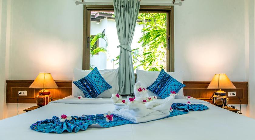 Image of Pool Side Bungalow 0