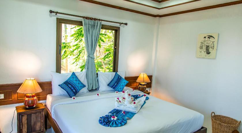 Image of Pool Side Bungalow 4
