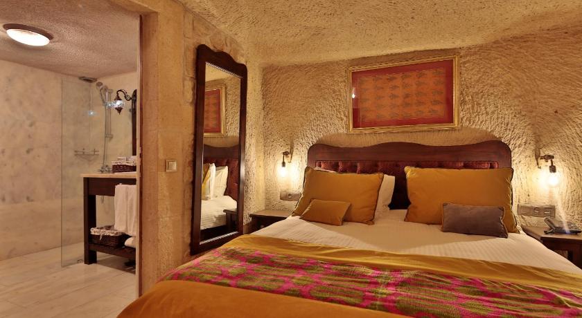 Elaa Cave Hotel